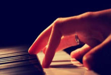 九游体育官方登录入口-热血运动员竞技风采，篮球擂台上肆意释放，精湛球艺，篮球 热血