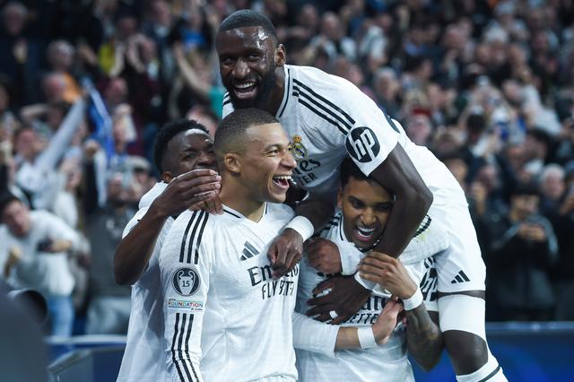 九游体育app下载-巴黎队战胜柏林队，晋级下一轮比赛的简单介绍