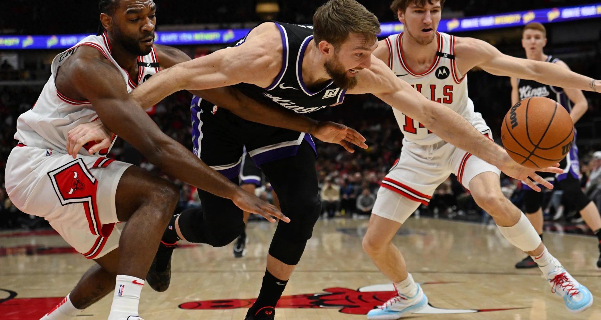 关于热火惨遭独行侠横扫，遭遇五连败的信息