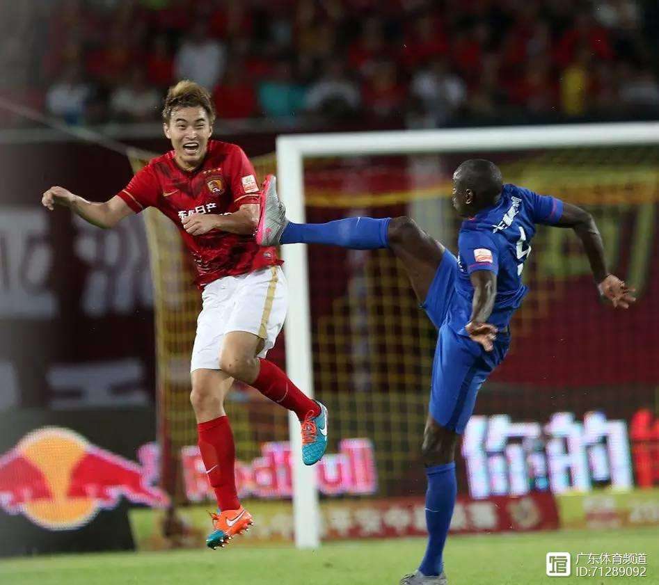 九游体育中国官网-关于裁判执行新规则战局，赛场风格有所调整的信息